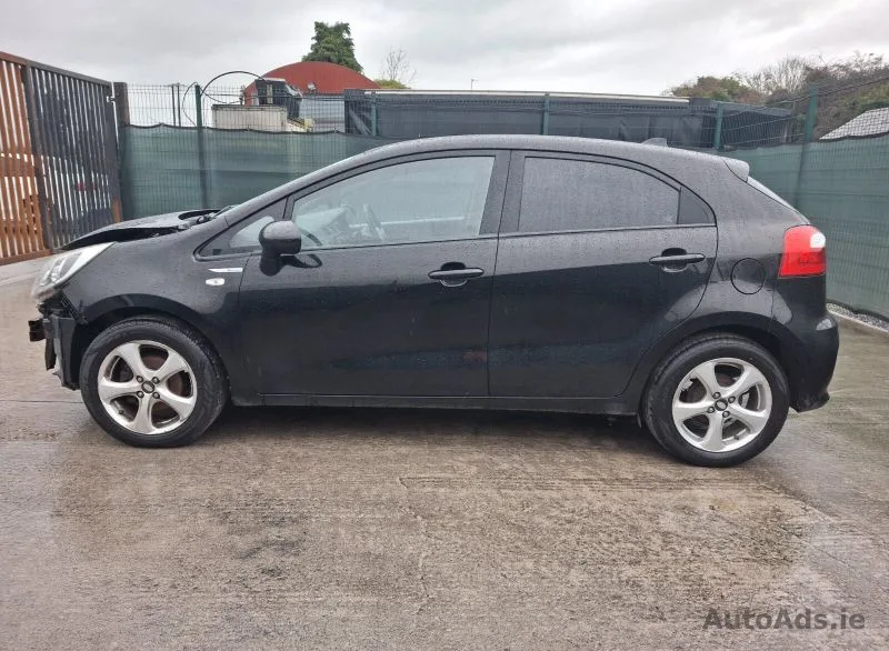 2015 Kia Rio – photo 4