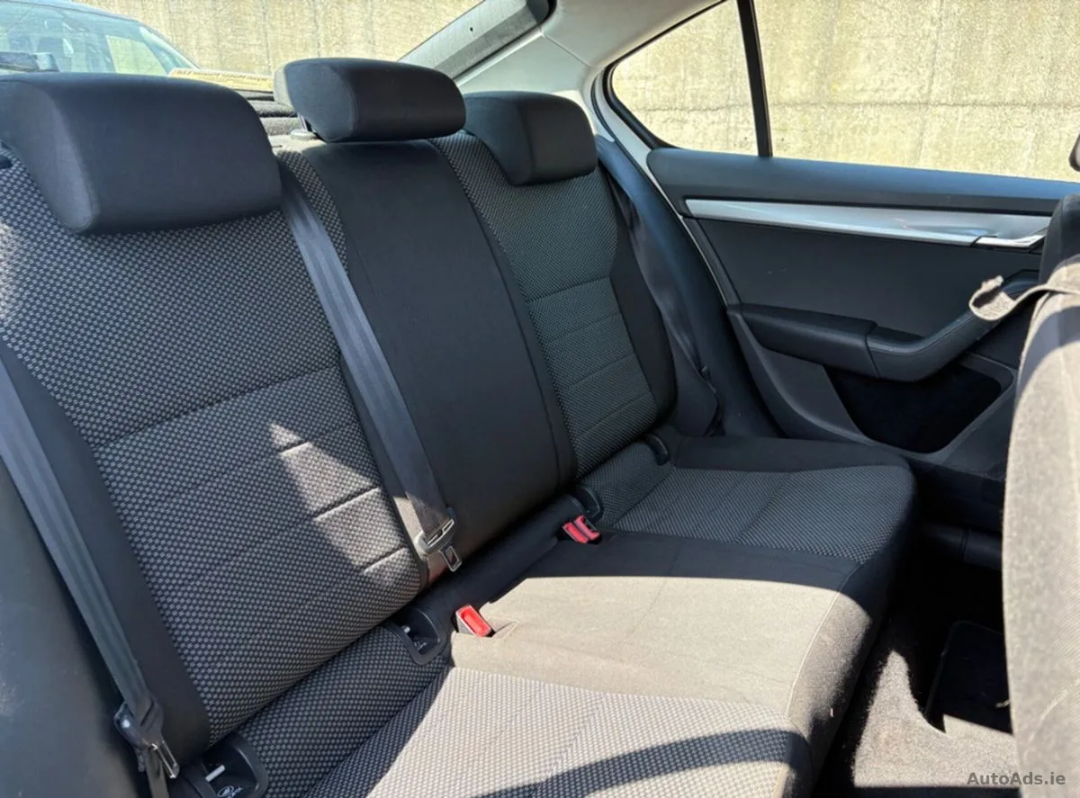 2015 Skoda Octavia – photo 16