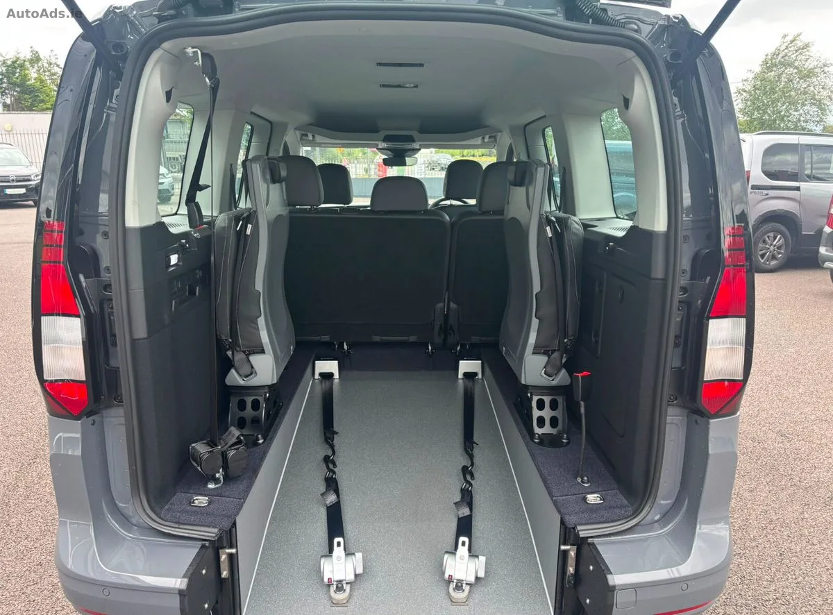 2026 Volkswagen Caddy Maxi Life – photo 11