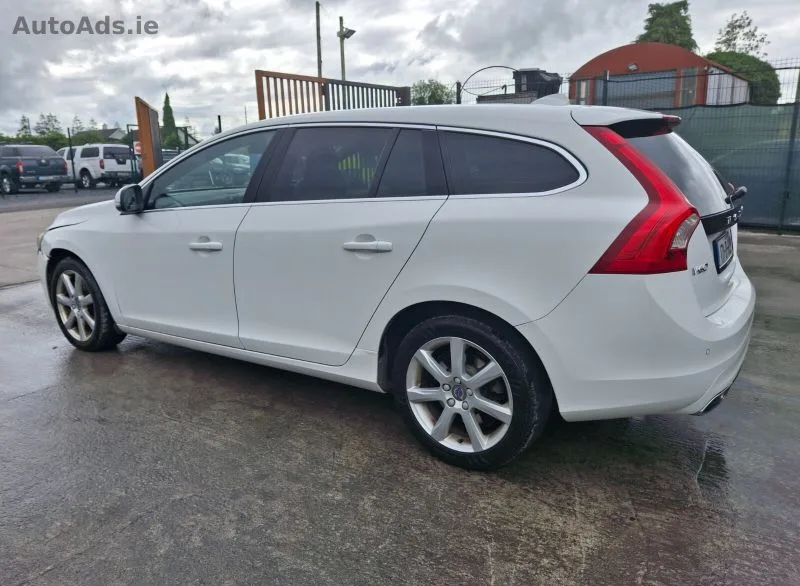 2017 Volvo V60 – photo 5