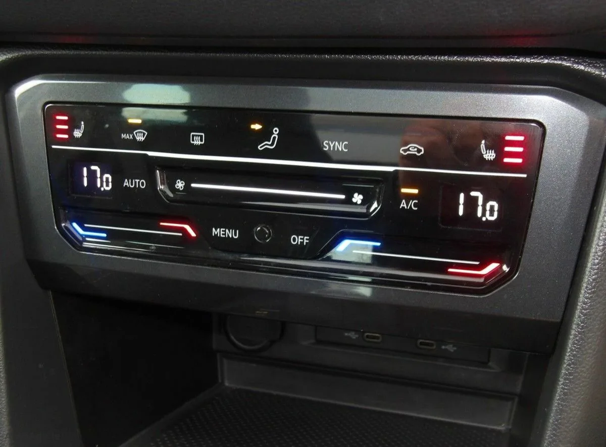 2021 Volkswagen Tiguan – photo 19