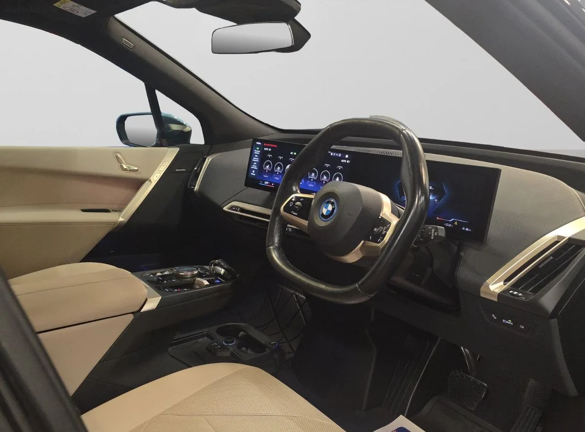 2022 BMW iX – photo 9
