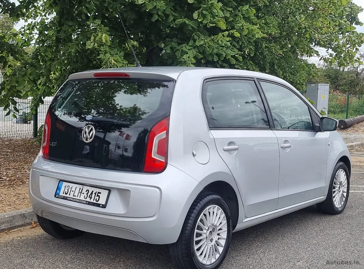 2013 Volkswagen up! – photo 2