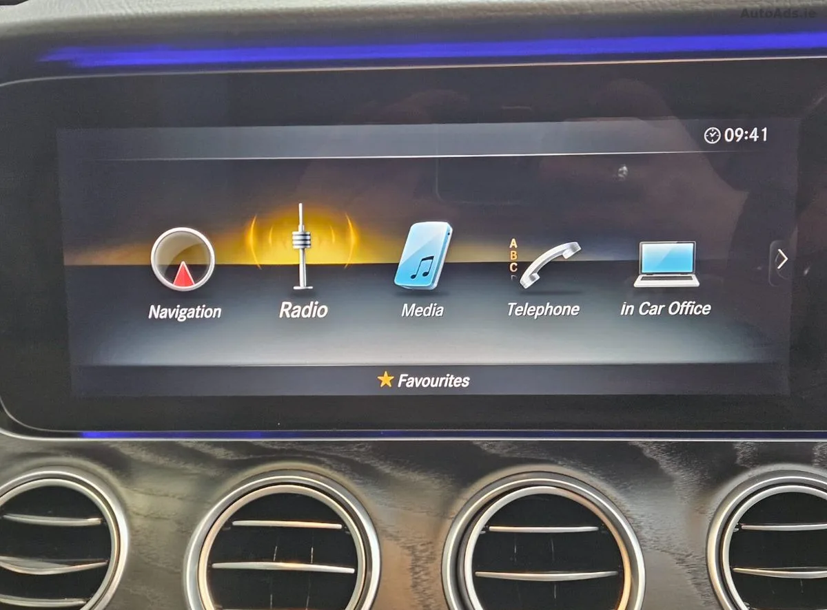 2020 Mercedes-Benz E-Class – photo 17