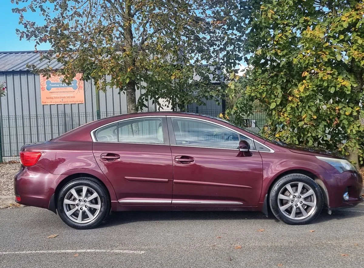 2012 Toyota Avensis