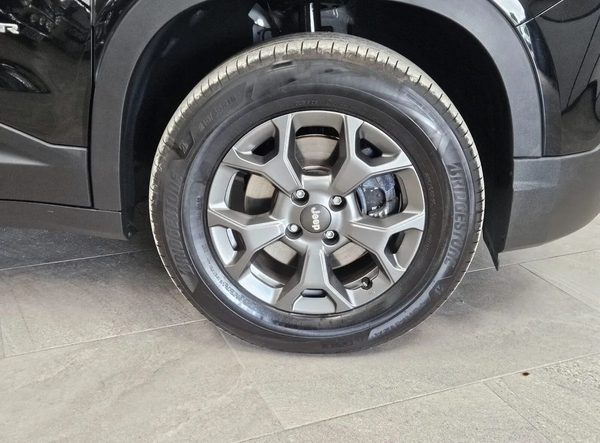 2026 Jeep Avenger – photo 6