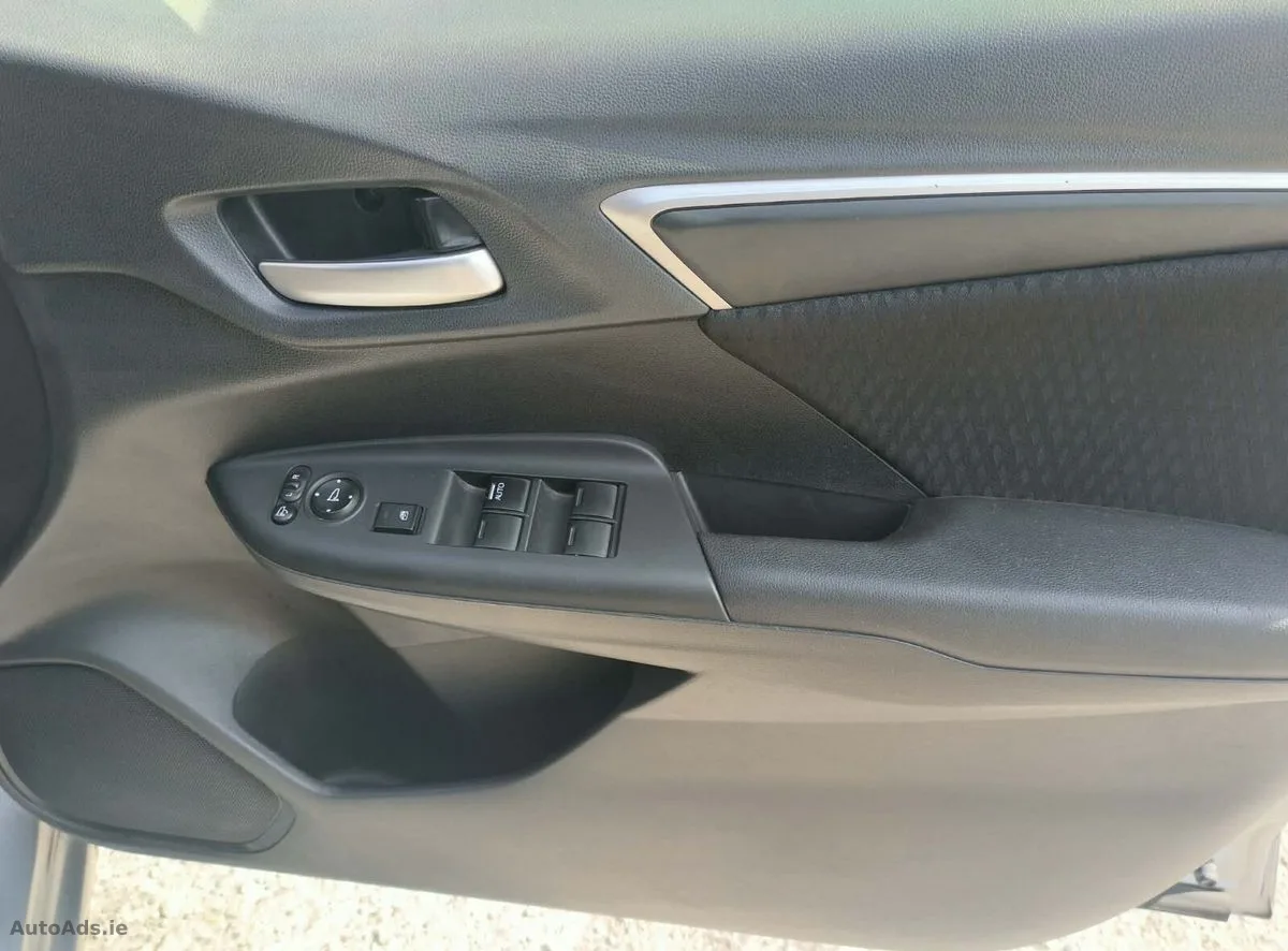 2019 Honda Fit – photo 15