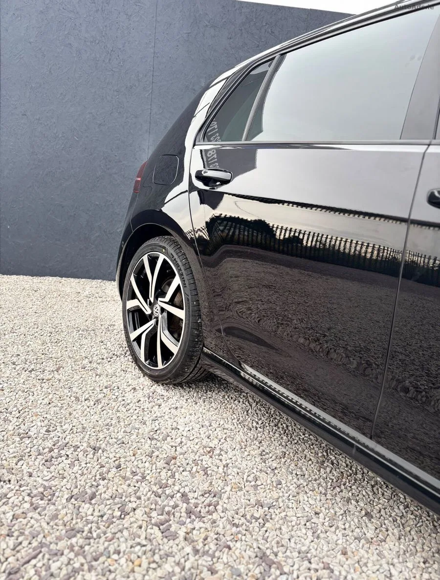 2019 Volkswagen Golf – photo 3