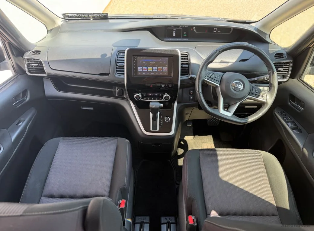 2016 Nissan Serena – photo 6