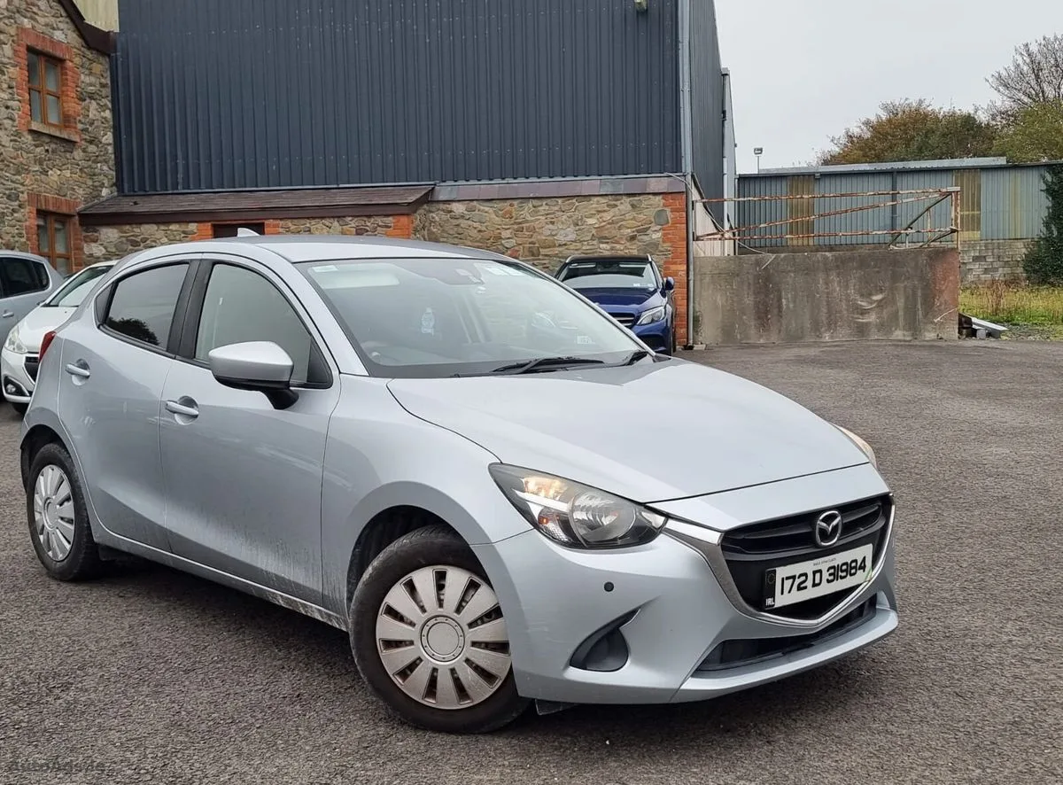 2017 Mazda Demio – photo 4