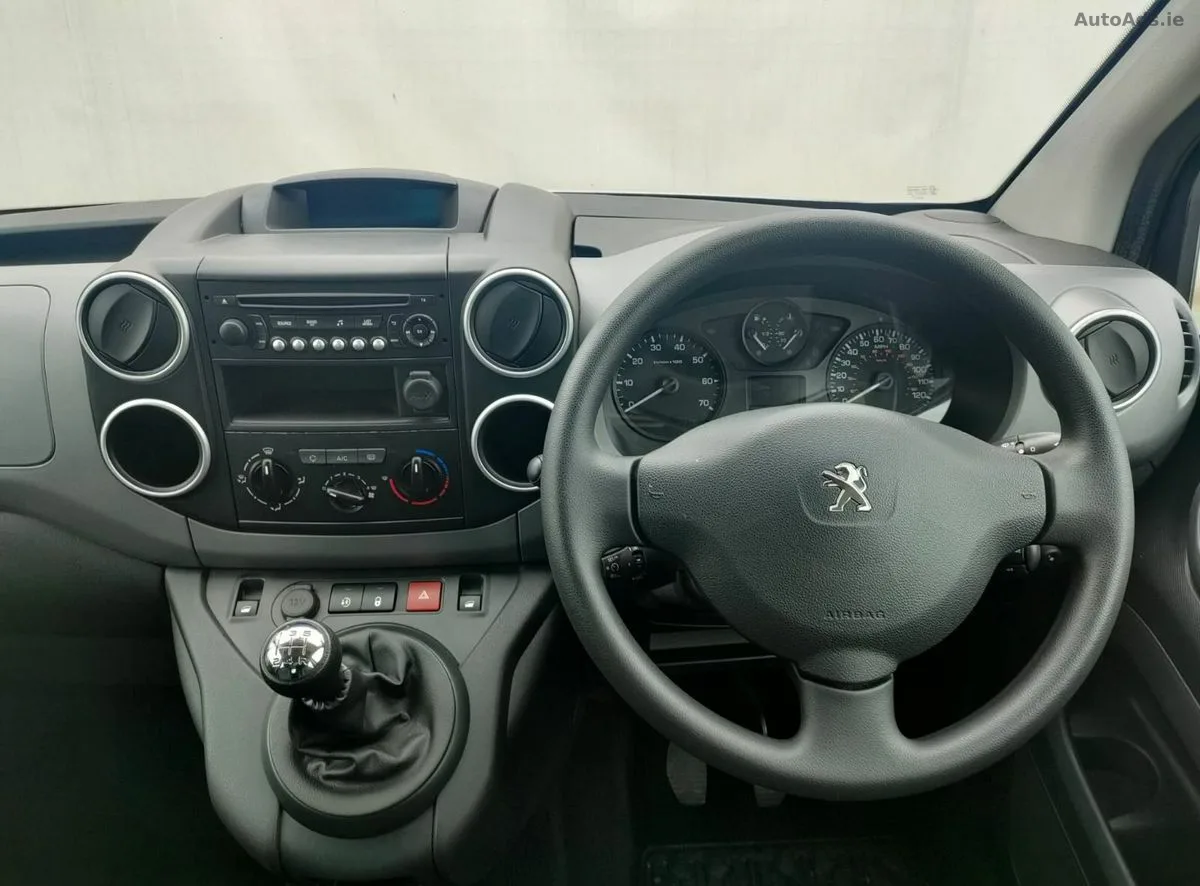 2018 Peugeot Partner – photo 13
