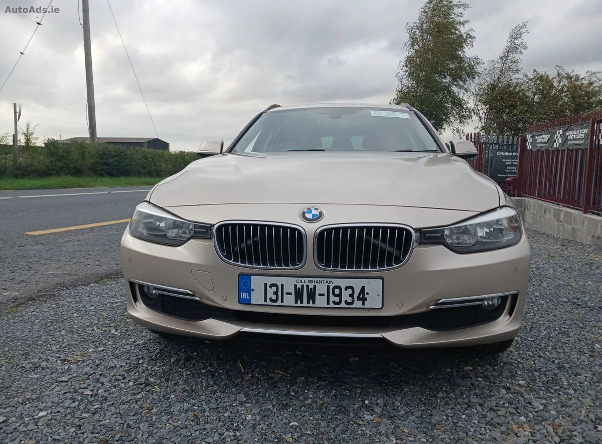 2013 BMW 3-Series – photo 2