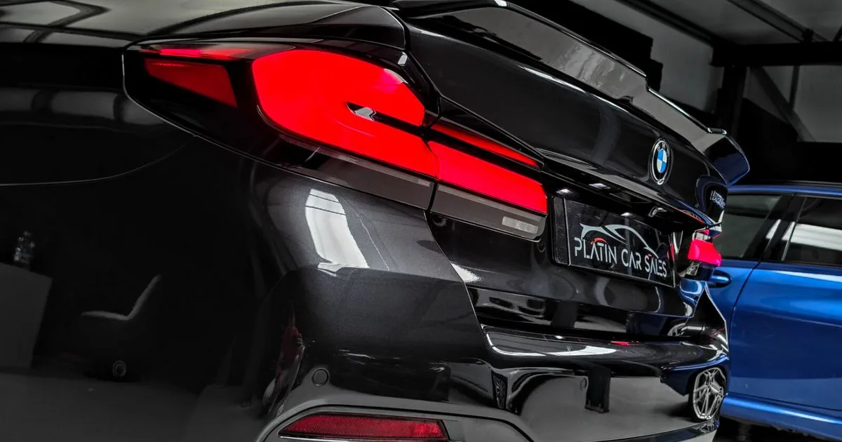 2020 BMW 5-Series – photo 9