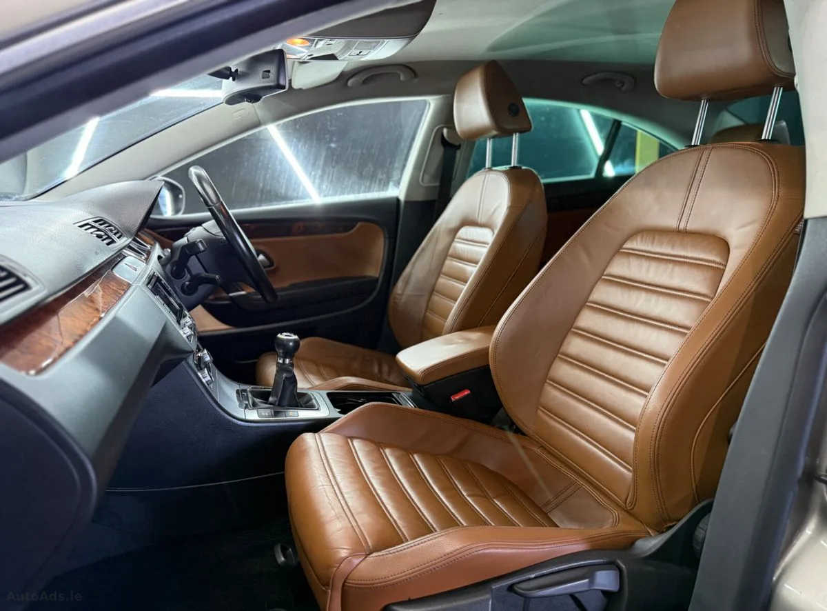 2011 Volkswagen CC – photo 16