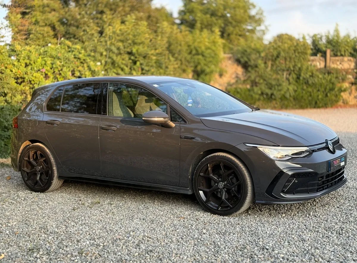 2023 Volkswagen Golf – photo 4