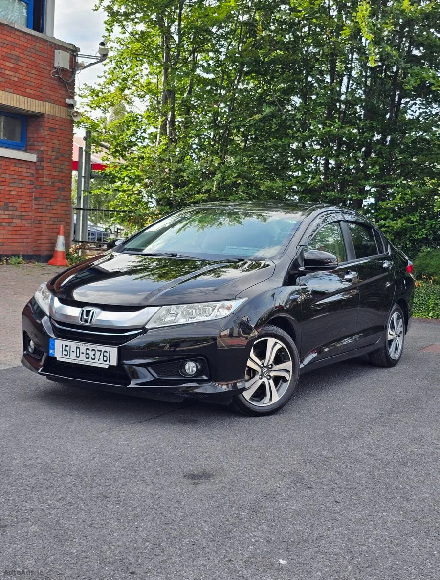 2015 Honda Grace – photo 7