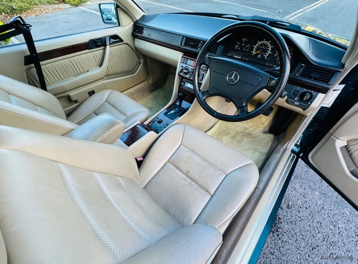 1995 Mercedes-Benz E-Class – photo 6