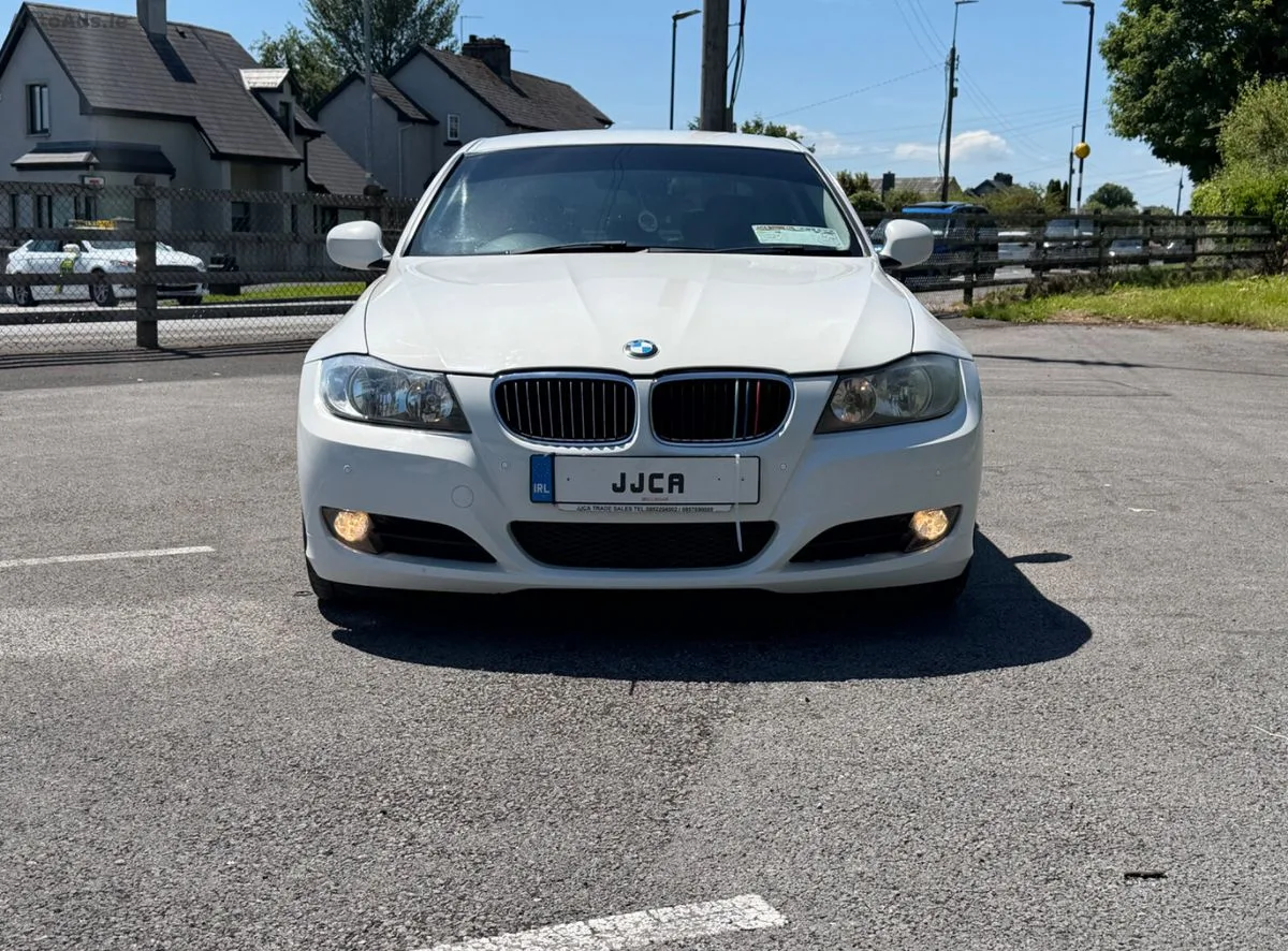 2012 BMW 3-Series – photo 3