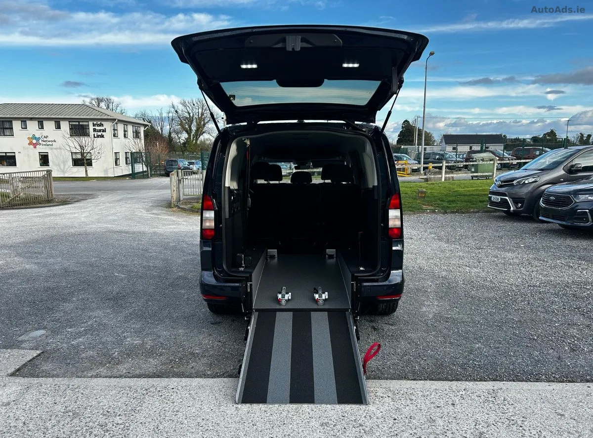 2026 Ford Tourneo Connect – photo 10