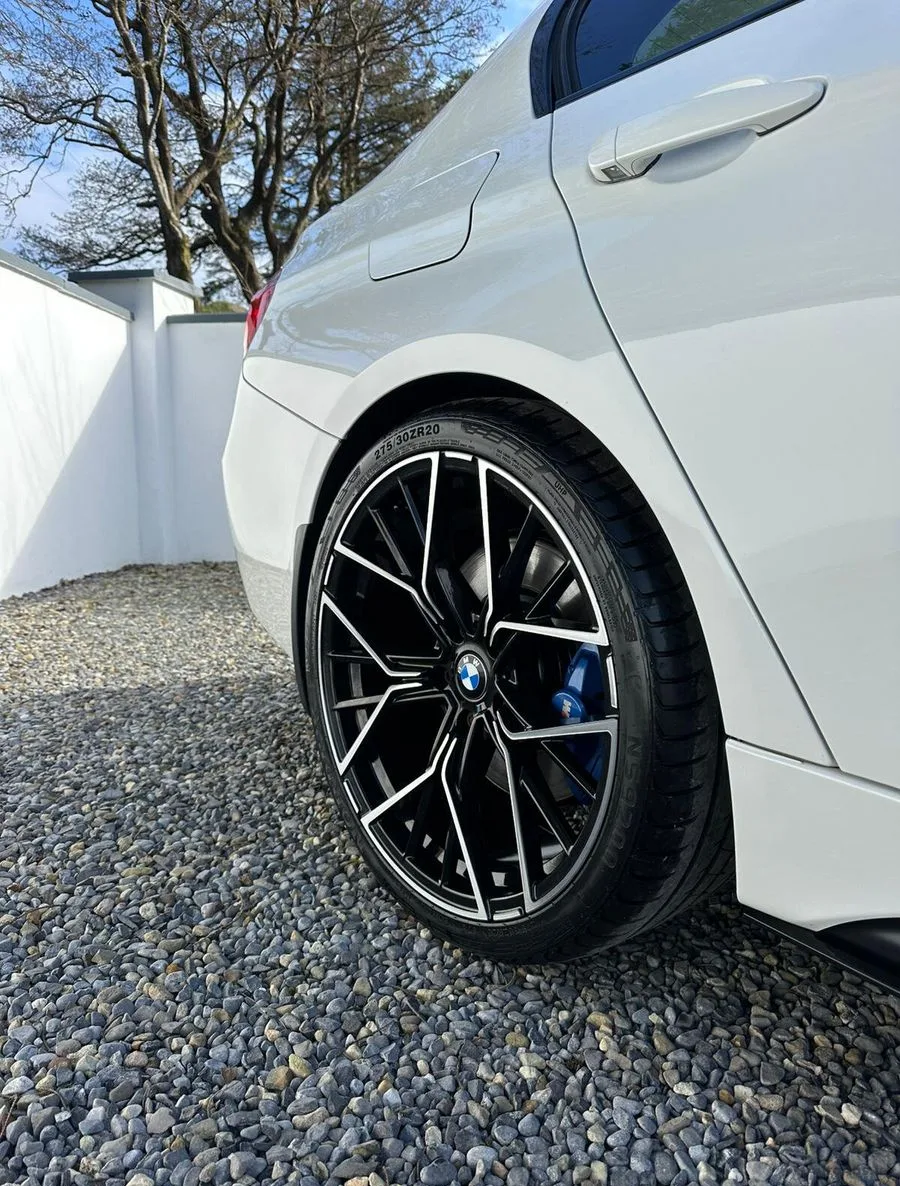 2017 BMW 3-Series – photo 12