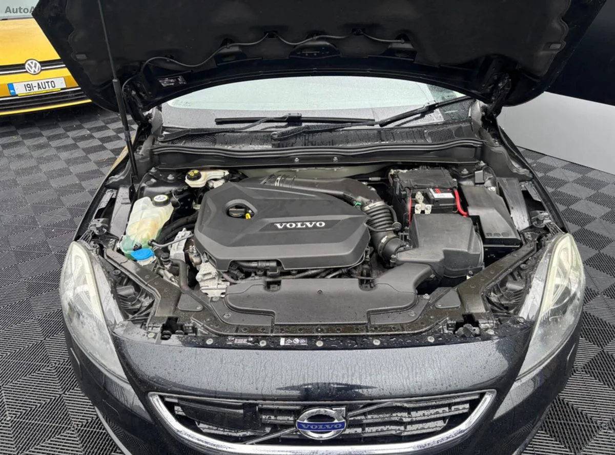 2015 Volvo V40 – photo 8