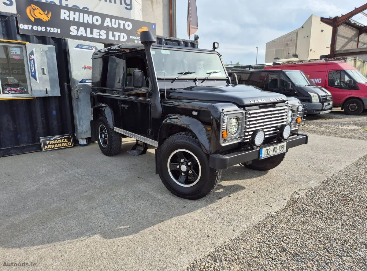 2013 Land Rover Defender – photo 3