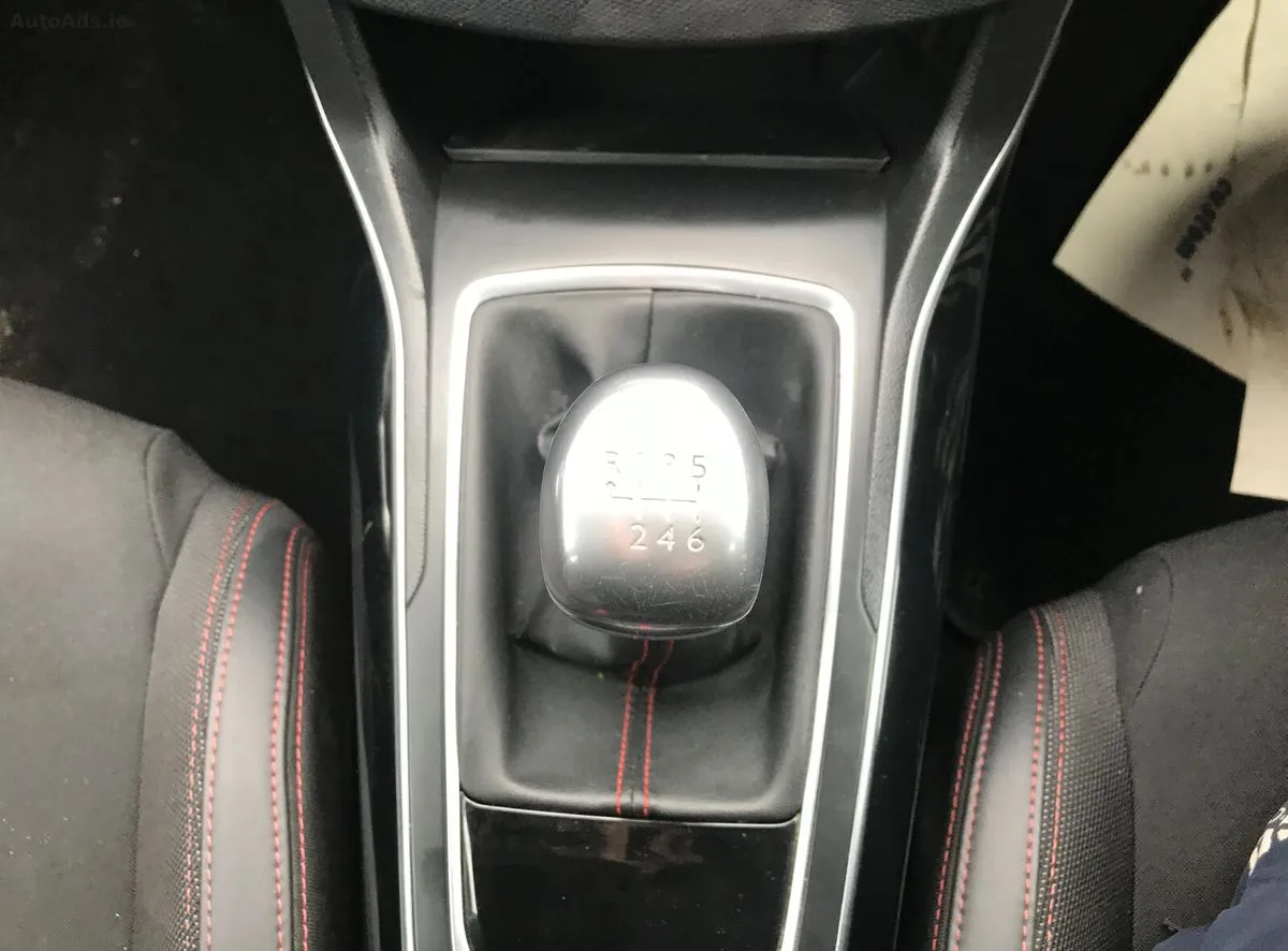 2019 Peugeot 308 – photo 9