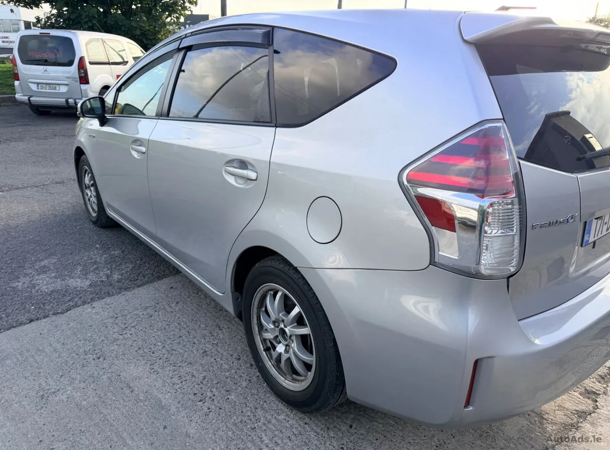 2017 Toyota Prius – photo 5