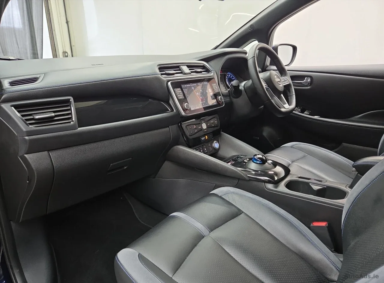 2024 Nissan Leaf – photo 4