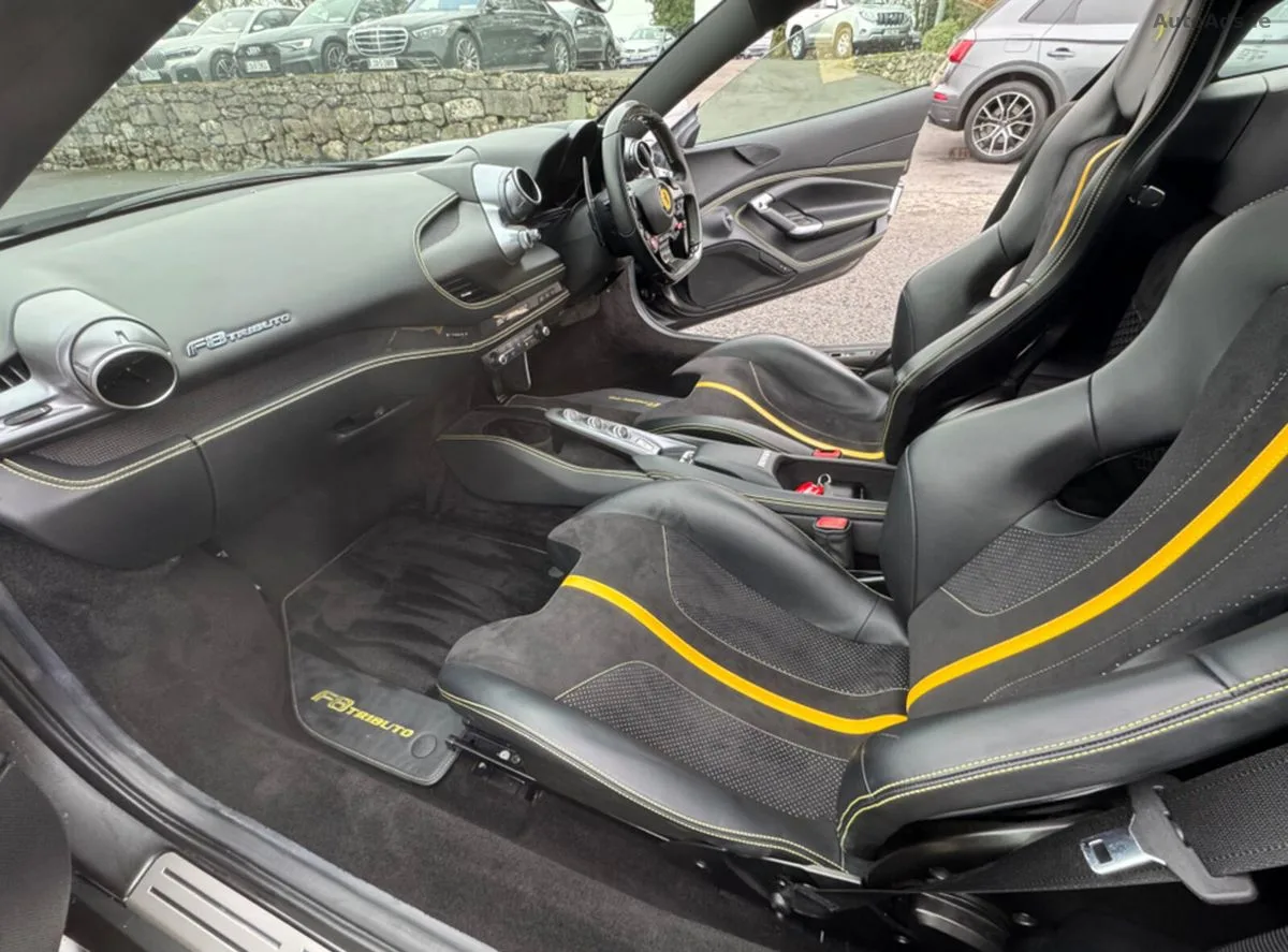 2020 Ferrari F8 – photo 12