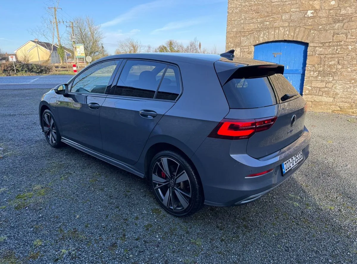 2022 Volkswagen Golf – photo 5