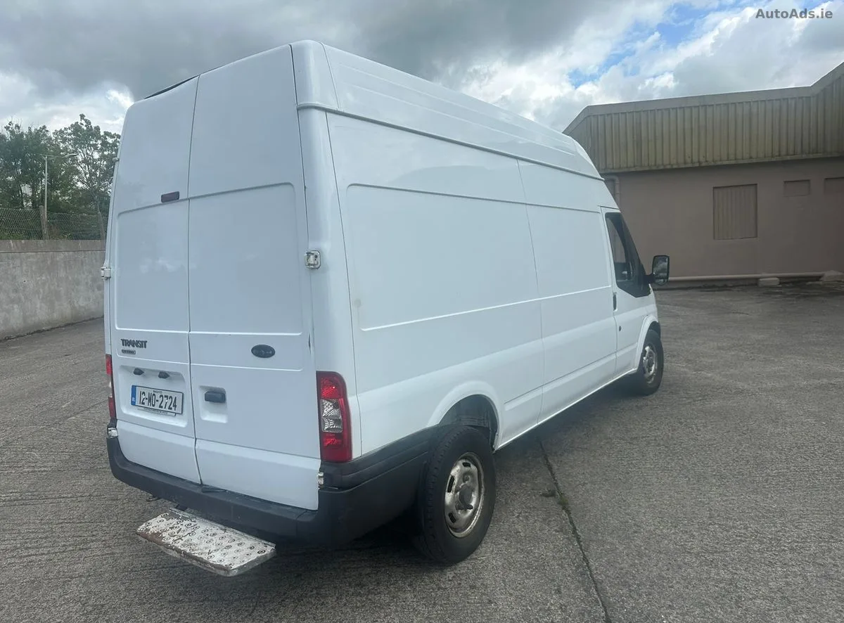2012 Ford Transit – photo 6