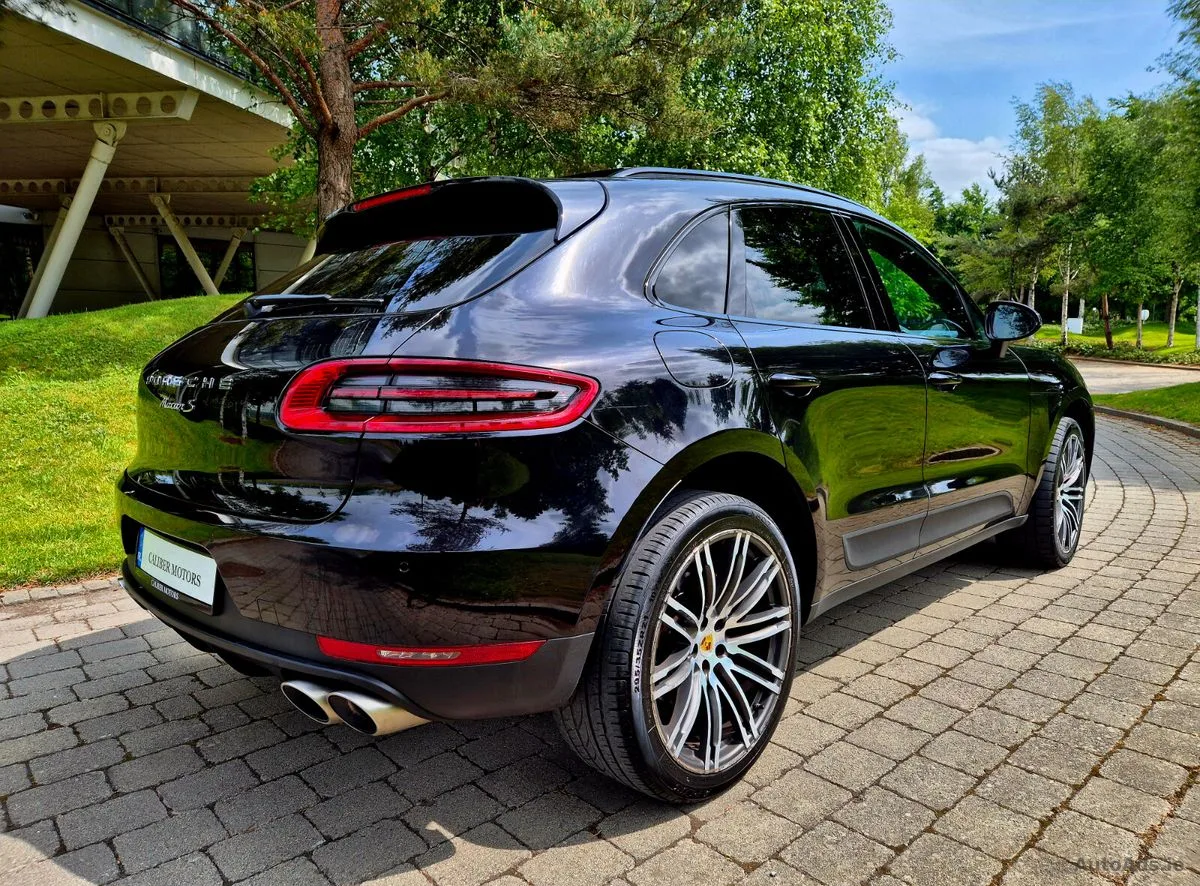 2018 Porsche Macan – photo 3
