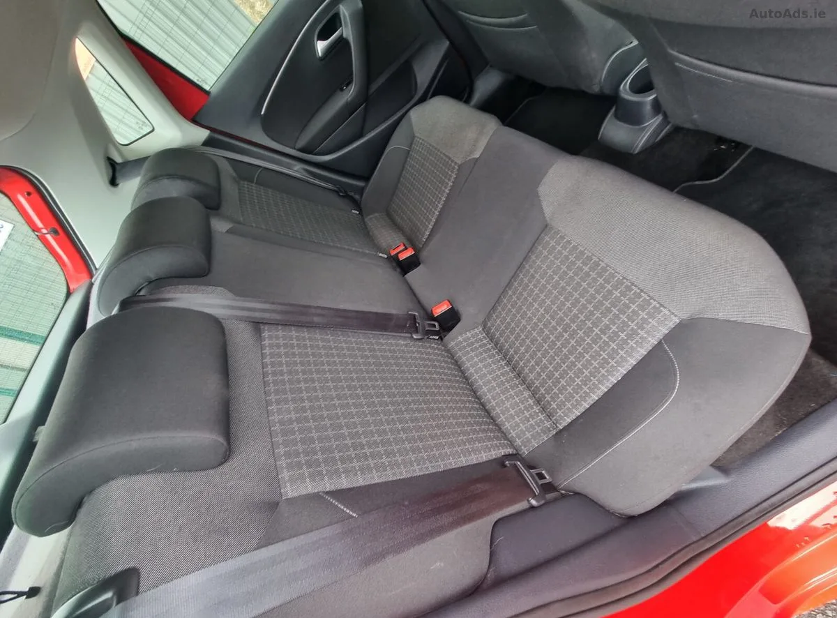 2014 Volkswagen Polo – photo 14