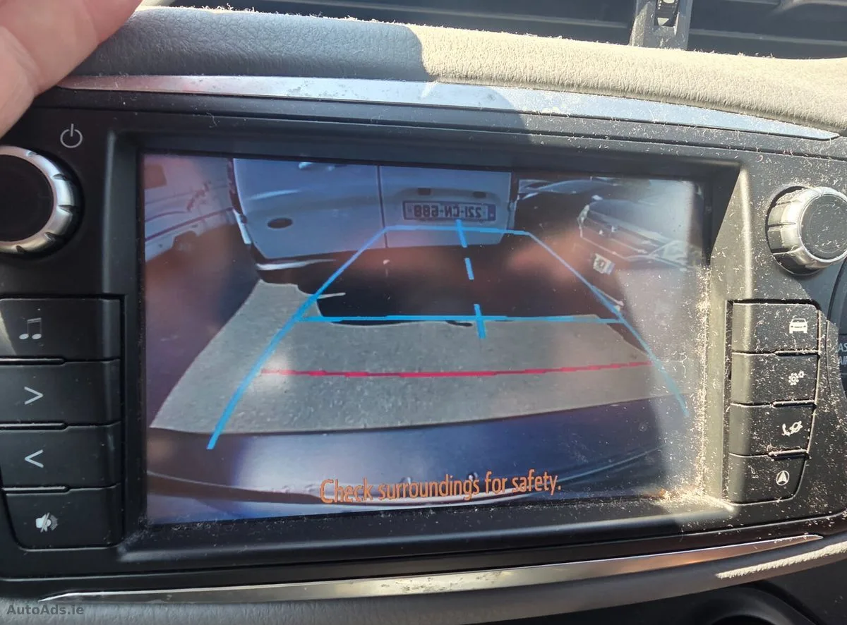 2016 Toyota Yaris – photo 13