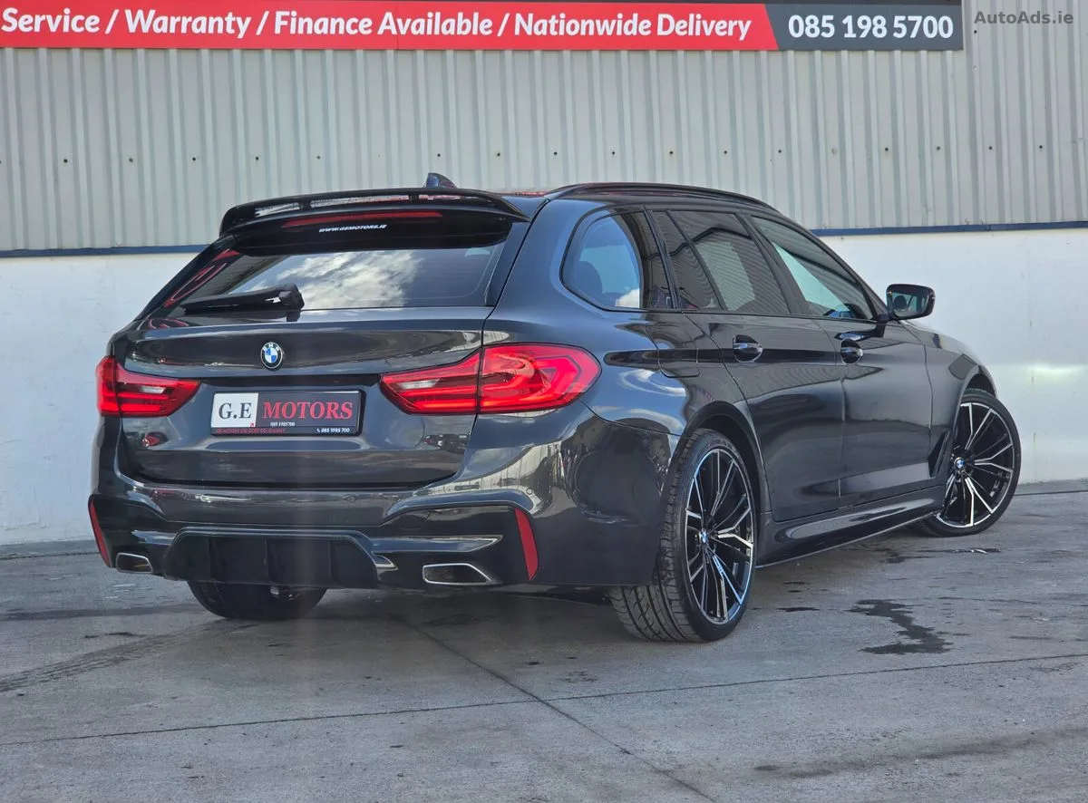 2019 BMW 5-Series – photo 17