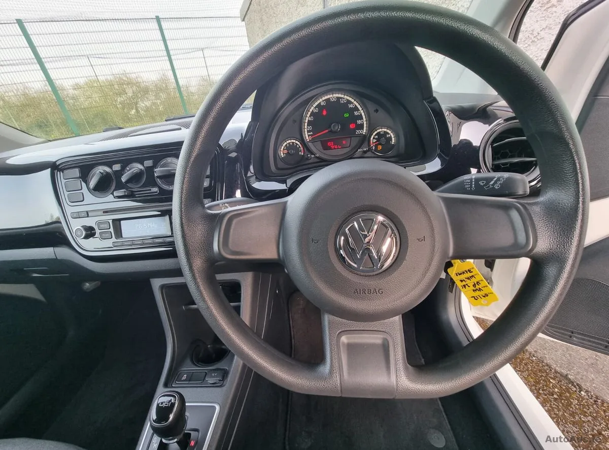 2012 Volkswagen up! – photo 15