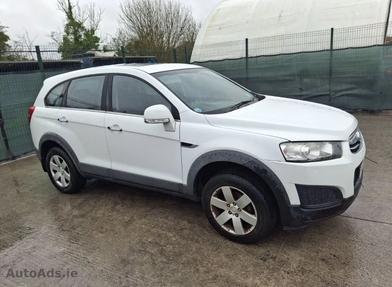 2014 HOLDEN Captiva