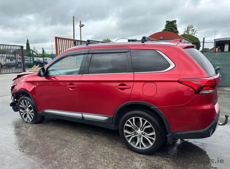 2018 Mitsubishi Outlander – photo 4
