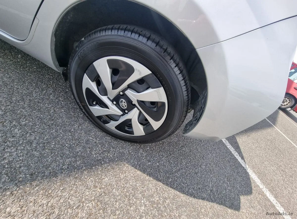 2020 Toyota Aqua – photo 11