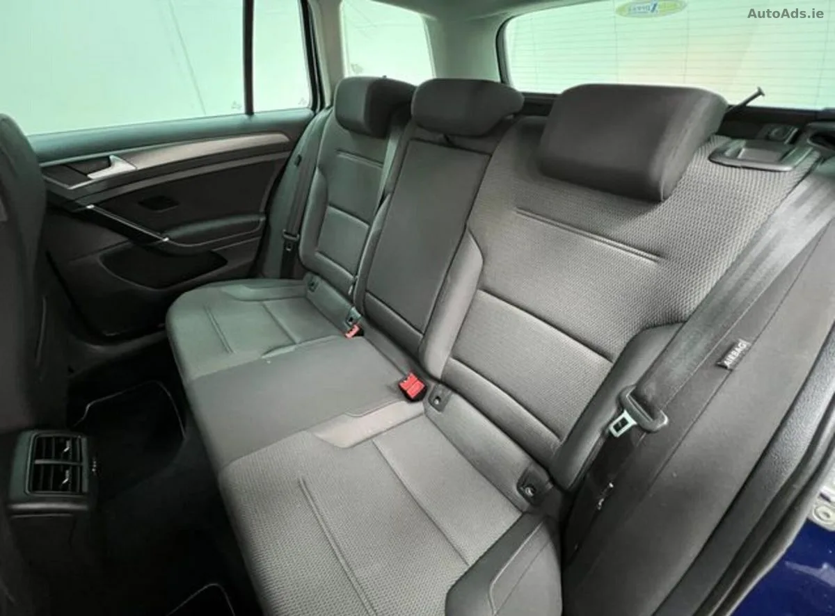 2019 Volkswagen Golf – photo 16
