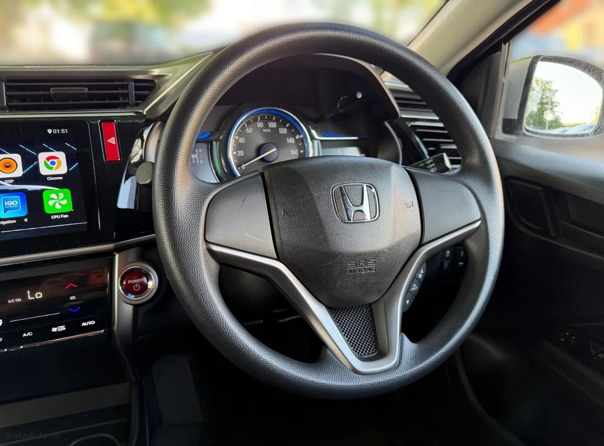 2016 Honda Grace – photo 12