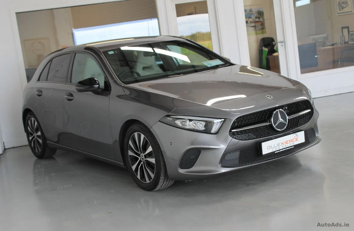 2023 Mercedes-Benz A-Class – photo 3