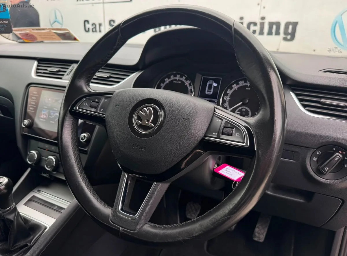 2020 Skoda Octavia – photo 11