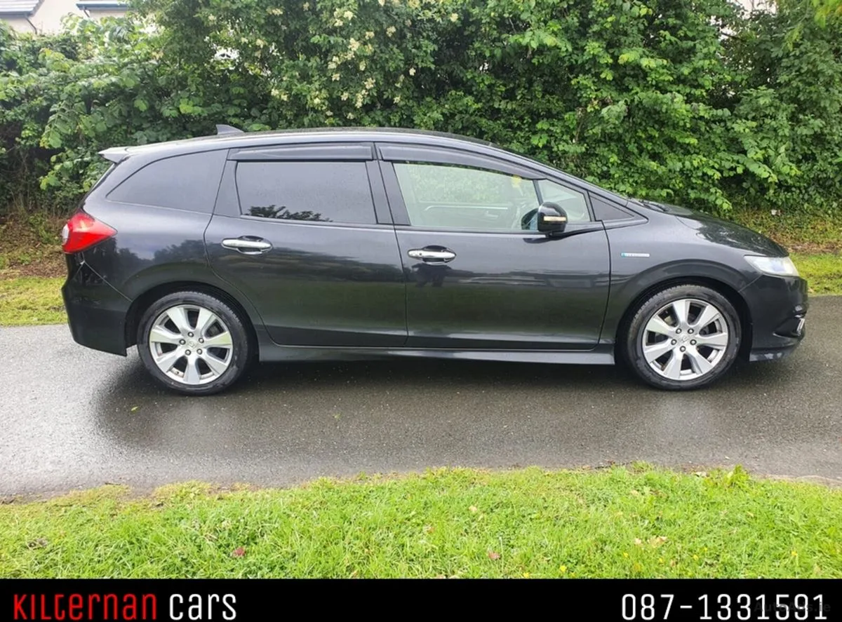 2015 Honda Jade – photo 2