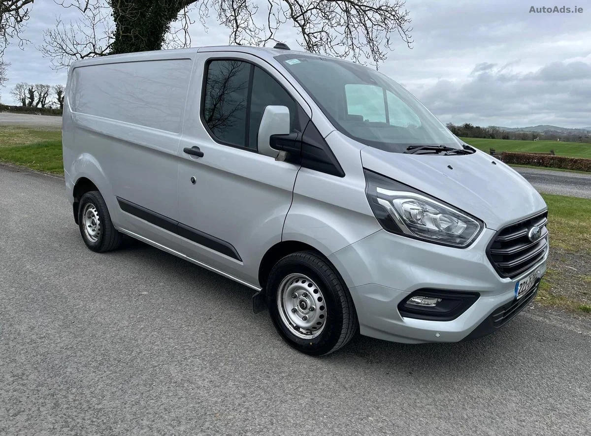 2022 Ford Transit Custom