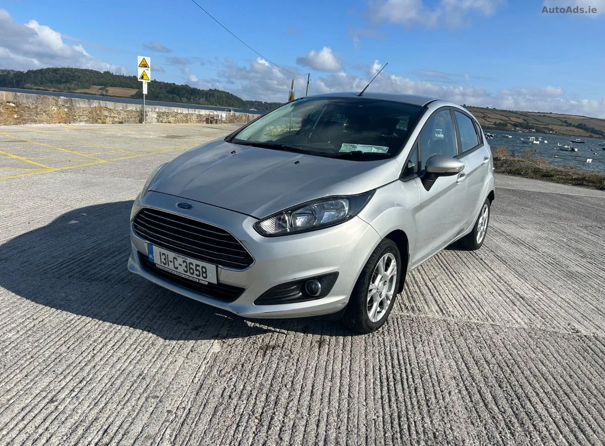 2013 Ford Fiesta – photo 10