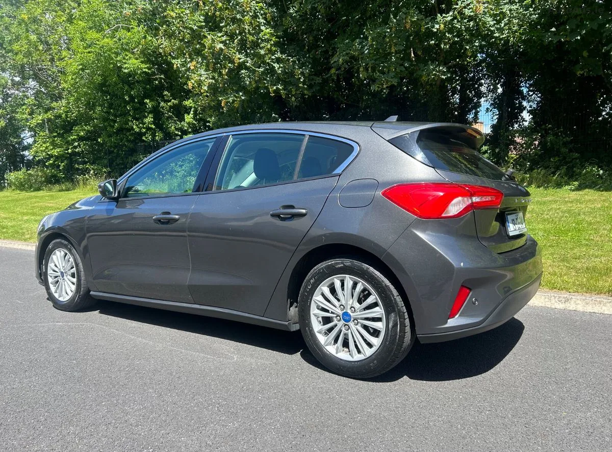 2019 Ford Focus – photo 8