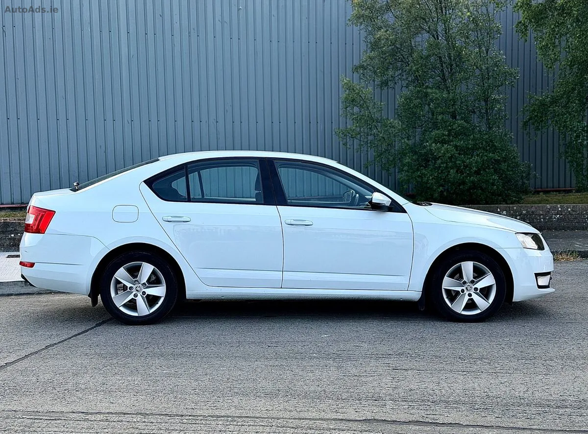 2016 Skoda Octavia – photo 10