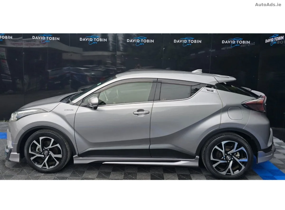 2017 Toyota C-HR – photo 8